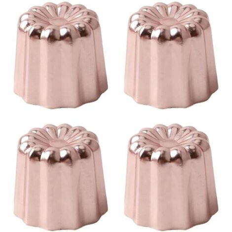 Un ensemble de 4 moules à canelés en aluminium, adaptés à la confection de muffins, de mini-cupcakes, et pouvant également servir d'outils de décoration de gâteaux.