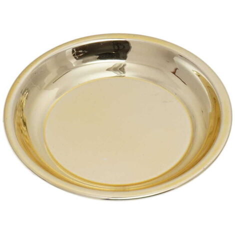 Un recipiente redondo dorado para agua bendita.
