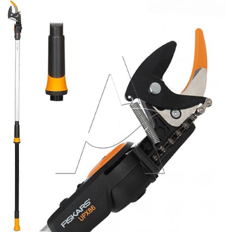 Fiskars Svettatoio Universal Telescopico UP86+Seghetto UP80