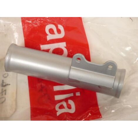 Verschiedene Originalhalterung für Motorrad aprilia 650 moto 6.5