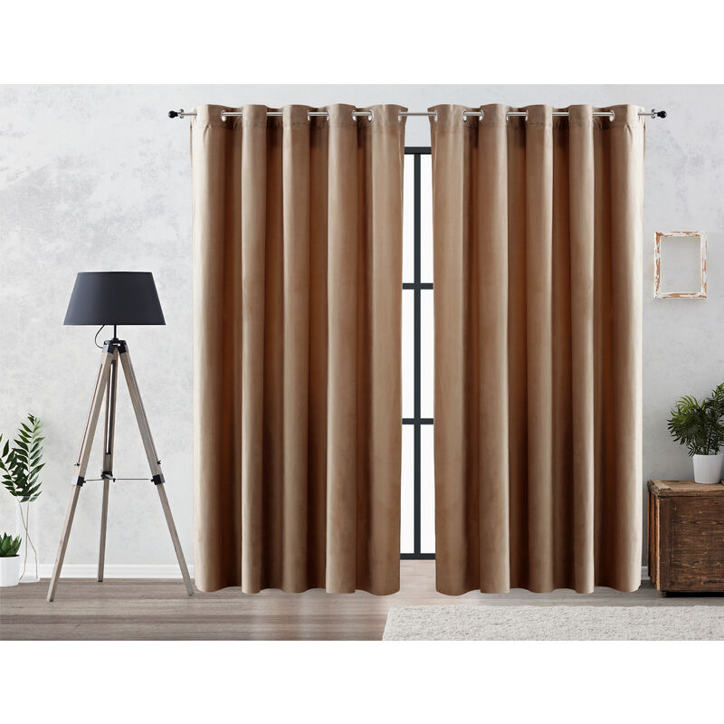 

Cortina Efecto Terciopelo Oscurante Lisa Anillas 140x260 cm Marron Pardo - Vipalia