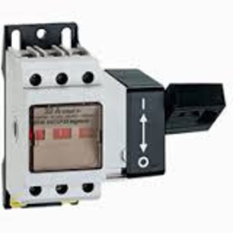 VISTOP 32A 2 POLES COMMANDE LATERALE NOIRE LEGRAND 022503