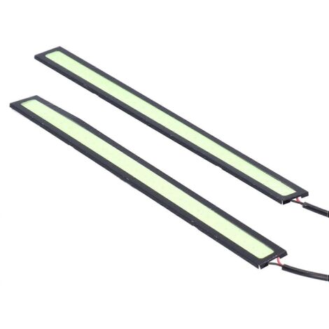 Voici une proposition de titre produit optimisé pour le SEO en français, respectant la limite de 190 caractères :

2x Feux LED Voiture 12V Super Lumineux COB Antibrouillard Phares de Jour Universels É