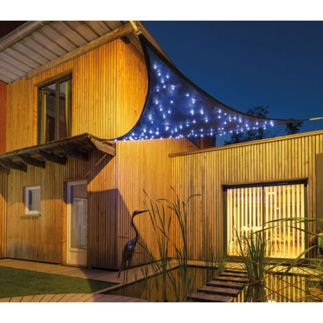 Voile d'ombrage triangulaire 100 Leds 3,60 x 3,60 x 3,60 m - Jardideco