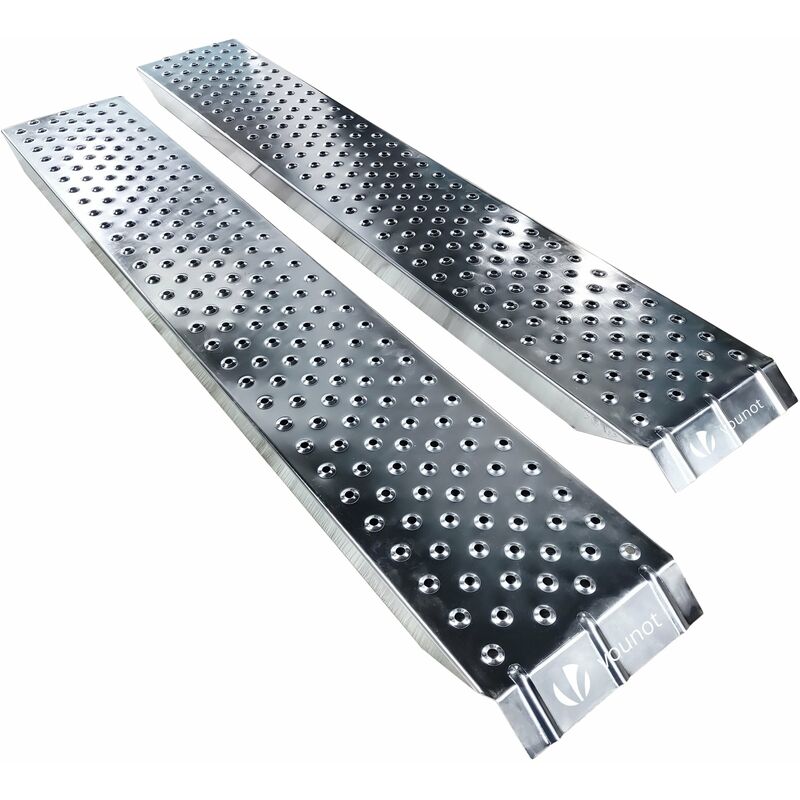 VOUNOT Steel Loading Ramps 135cm, 400kg Capacity, Pair for ATV & Mower, Silver