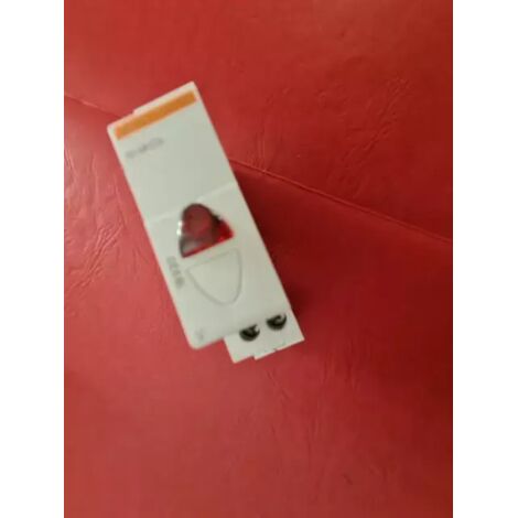 VOYANT 24V  ROUGE 18330   SCHNEIDER  - MERLIN GERIN  Nouveau
