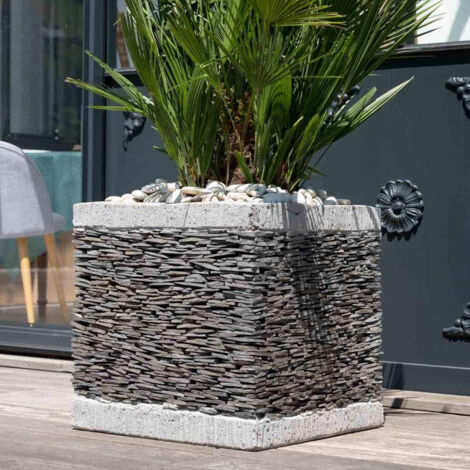 Wanda Collection – Jardinière carrée en ardoise 50cm – Résistante au gel – Fond percé pour drainage – Pour plantes à fleurs et vertes