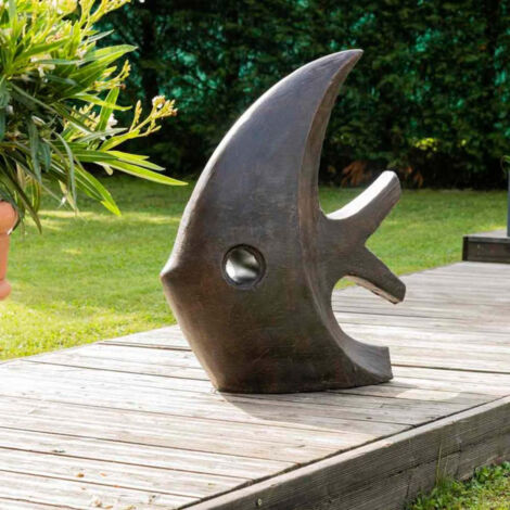 Wanda Collection – Statue poisson design 78 cm en ciment et résine – Résistante aux intempéries – Finition effet rouillé pour jardin moderne