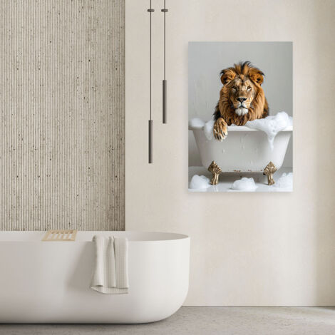 Wandbild Löwe in einer Badewanne mit Schaum beige 40x60
