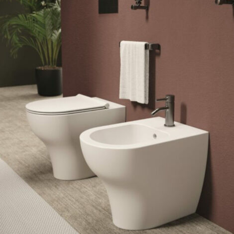 Wc Monobloc UNICA Blanc brillant. Abattant standard