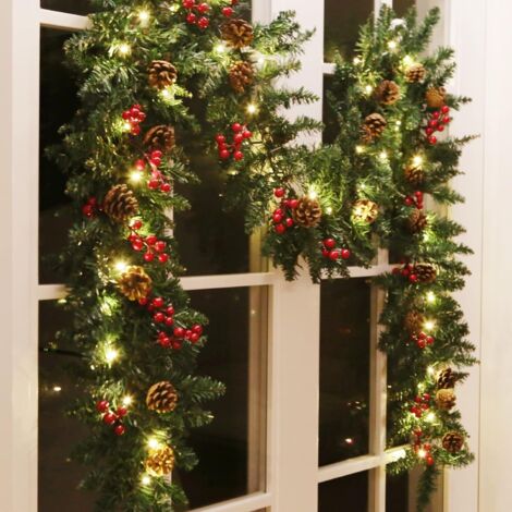 Weihnachtsdeko grüner Rohrstock 2,7 Meter 1 mit 50 Lichtern mit Tannenzapfen und roten Beeren Weihnachtskranz