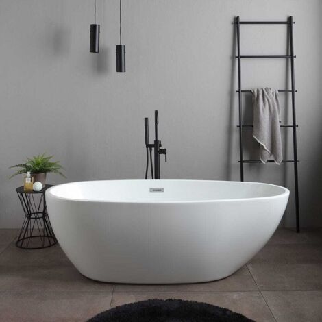 Weisse Freistehende Badewanne Aus Acryl  Alexandra