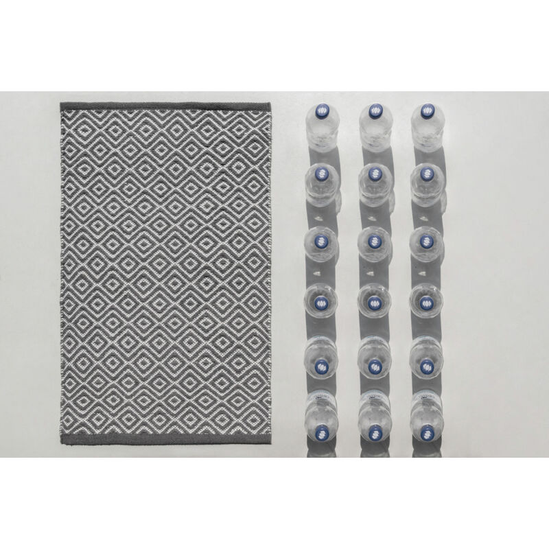 Tapis de bain Shaki, tapis salle de bain antidérapant, tapis paillasson durable de style Boho fabriqué à partir de bouteille plastique pet recyclée,