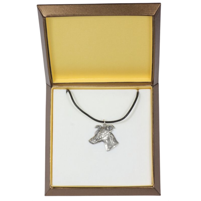 Whippet, lévrier anglais - un collier avec un chien dans une boîte cadeau, un médaillon plaqué argent pour un amoureux des chiens, un pendentif