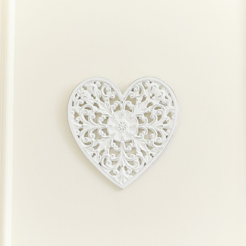 White Floral Heart Wall Plaque