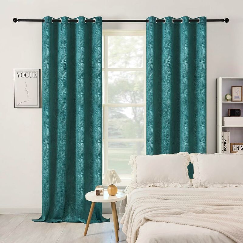 Woltu - Rideau de Fenêtre Occultant, 135 x 245 cm, Effet Velours, Rideau Opaque avec Œillets, Tenture Isolante et Thermique pour Salon, Chambre,