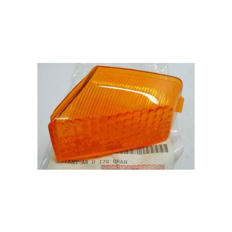 Image of Yamaha - 3VL-H3342-00-00 Turn signal lens&hellip;