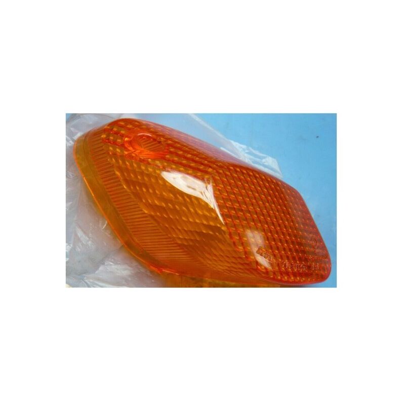 Image of Yamaha - 4KC-83322-00 Right rear indicator&hellip;