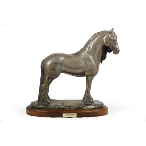 Yegua frisia: estatuilla con un caballo, silueta de un caballo sobre madera, prestigioso premio en el concurso de marcas Art-Dog