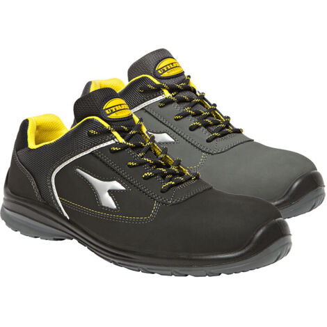Zapato Blitz Low DIADORA S3 negro 80015