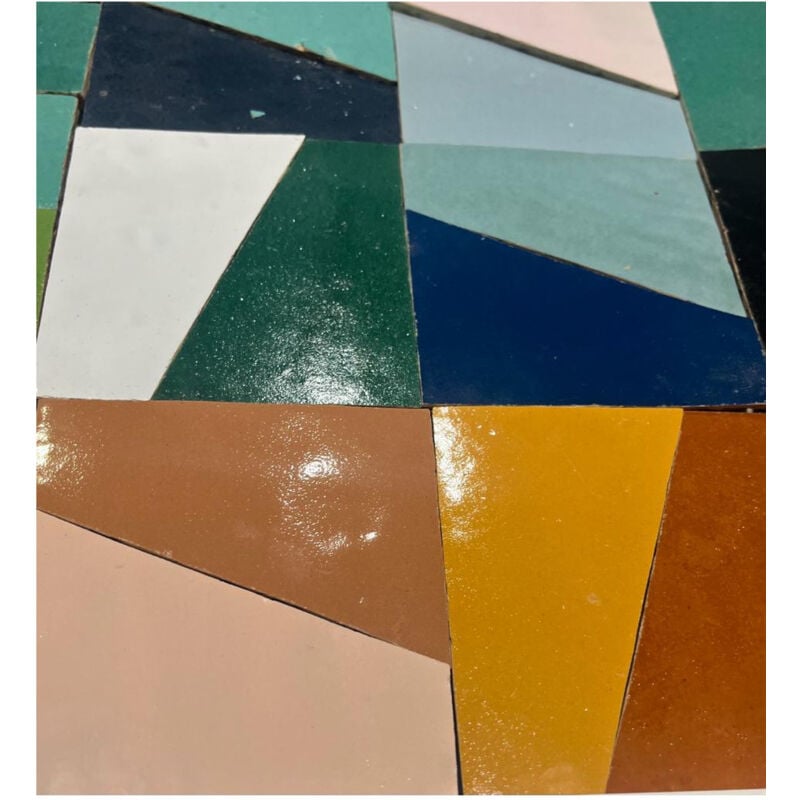 Gioia Materia - Zellige Marocain traditionnel couleur : Rouge - 38 - format : Trapeze