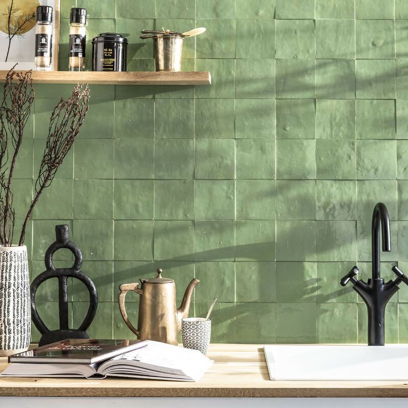 Zellige véritable Carrelage Artisanal - 10x10 cm - Vert Amande (vendu par boîte de 0,5m²)