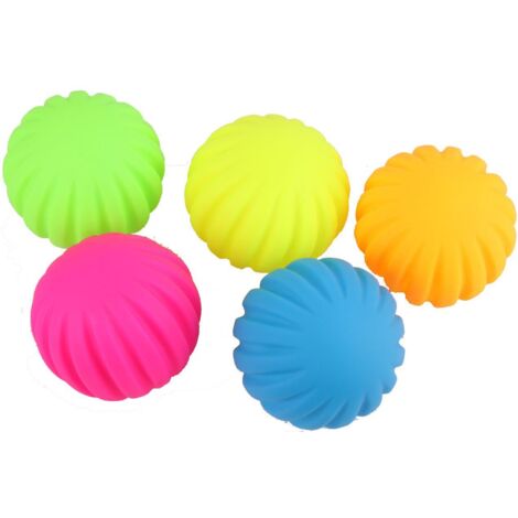 Zooroom  Jouet à mâcher pour chien  Balle en caoutchouc avec couineur 7 cm 1 pc. - Balle avec couineur 7 cm - 1 pc.