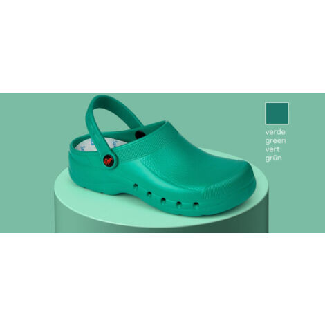 Zueco para sanidad y hostelería con tratamiento virucida y antibacterias unicolor DIAN EVA 47 Verde