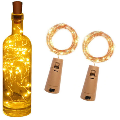 Zwei gelbe LED-Lichterketten, ideal zum Dekorieren von Flaschen.
